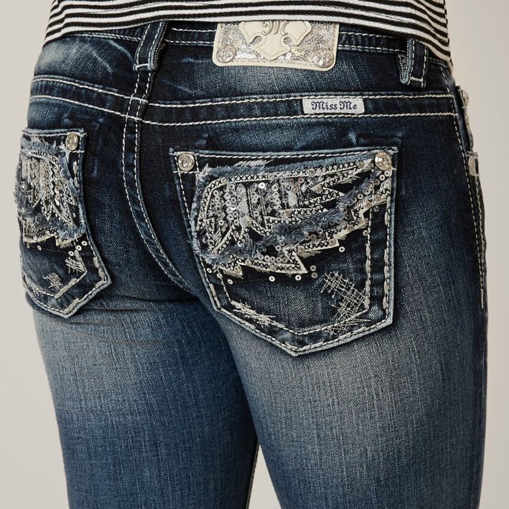 Miss Me Jeans size 24 Boot Cut Angel Wings Bling